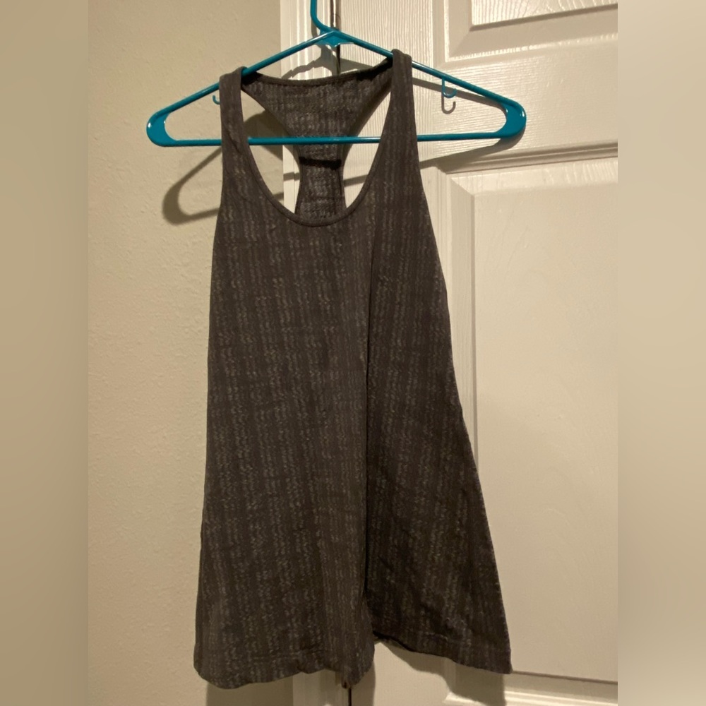 Lululemon Cool Racerback Yoga Gym Run Tank Top Shirt Size 8 Ziggy Gray